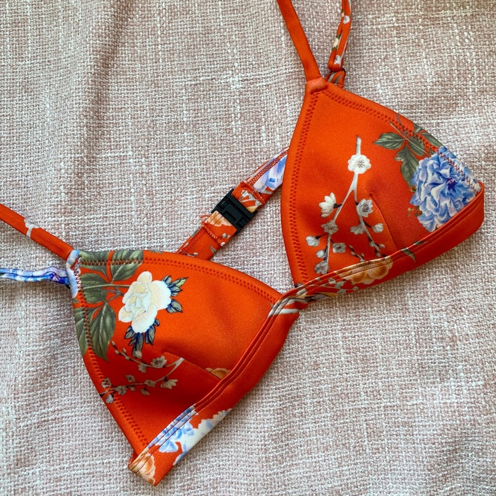 Triangl Bikini Top